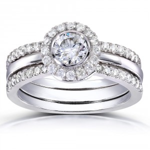 White Gold 4/5ct TDW Round-cut Halo Diamond 3-piece Bridal Set - Handcrafted By Name My Rings™