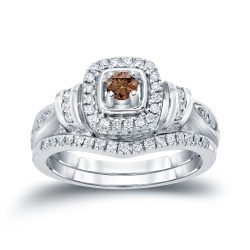 1/2ct TDW Halo Brown Diamond Bridal Ring Set - Handcrafted By Name My Rings™