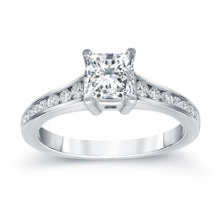 Gold 1ct TDW Princess-cut Diamond Solitaire Engagement Ring - Handcrafted By Name My Rings™