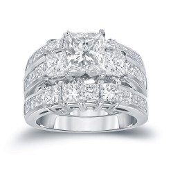 Gold 4ct TDW Certified Princess-cut Diamond 3-Stone 3-piece Bridal Ring Set - Handcrafted By Name My Rings™