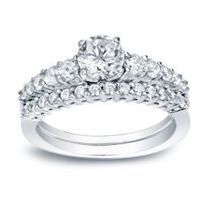 White Gold 1ct TDW Certified Round-cut Diamond Bridal Ring Set - Handcrafted By Name My Rings™