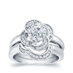White Gold 3/4ct TDW Certified Round Diamond Bridal Ring Set - Handcrafted By Name My Rings™