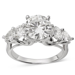 18ct Gold 4.10 TGW Round Forever Brilliant Moissanite Solitaire Ring with Sidestone - Handcrafted By Name My Rings™