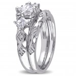 White Gold 1ct TDW Diamond Princess and Round-cut Milgrain Detail Bridal Ring Set - Handcrafted By Name My Rings™