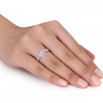 White Gold 1/4ct TDW Princess-cut Diamond Ring - Handcrafted By Name My Rings™