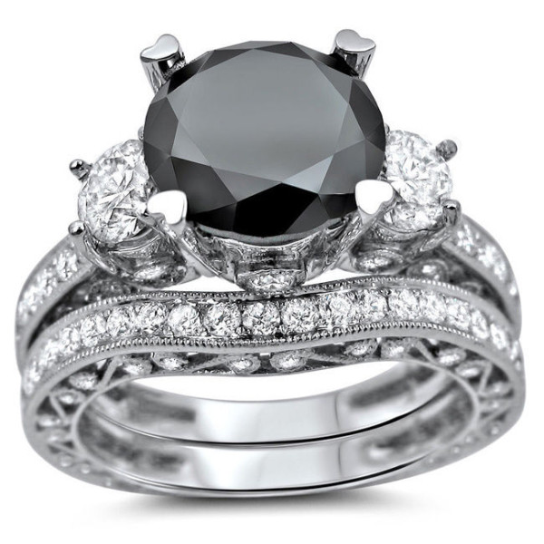 White Gold 4 3/4ct Black and White Round Diamond Bridal Ring Set - Handcrafted By Name My Rings™