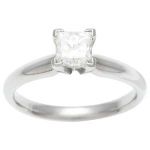Gold 3/4ct TDW IGL Certified Diamond Solitaire Engagement Ring - Handcrafted By Name My Rings™