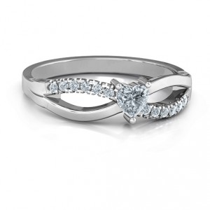 Personalised Split Shank Heart Promise Ring - Handcrafted By Name My Rings™