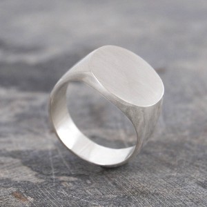 Personalised Mens / Circular Signet Ring - Handcrafted By Name My Rings™